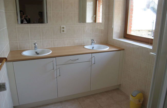 Renovated Farmhouse Quiet Location With Garden, Terrace, Ideal for Walks & Cycling - Photo 15