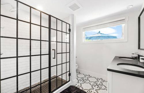 Poolside Chic by the Sea - Foto 11