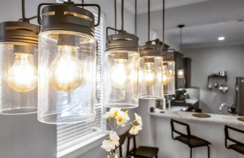 Spacious 3BR/BBQ/Yard/9 min to Downtown & Med Ctr - Foto 20