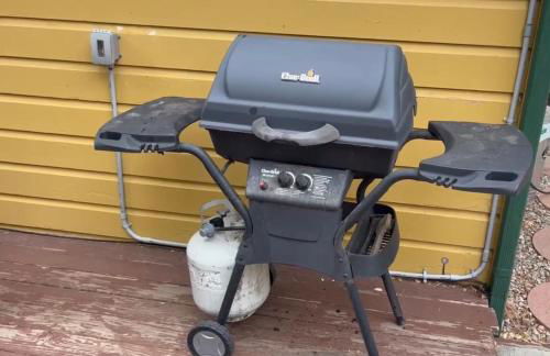 Serene and Magical Cabin w/Barrel Sauna and Fireplace - Foto 52