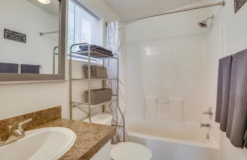 1 Mi to Main Street Cozy Retreat in Portales - Foto 12