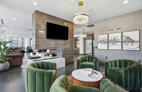 CozySuites Remi sauna, pool, gym - Foto 13