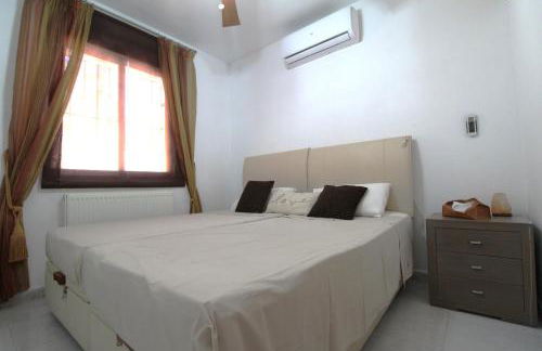 4 Bedroom Family Villa with Private Pool in Villa Martin - Foto 34