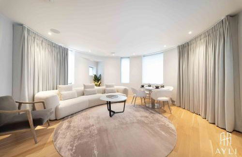 AYLI - As You Like It - Foto 3