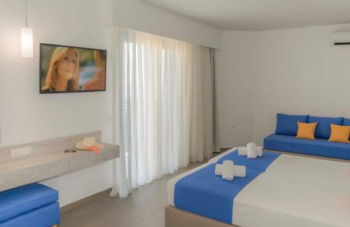 Astra Village & Suites - Photo 23