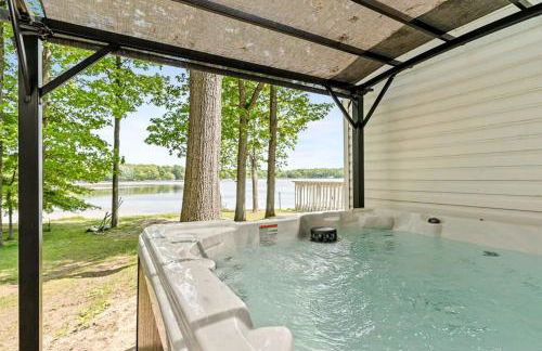 Picture Perfect Dual Home on the Lake - Foto 21