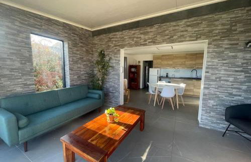 Dépendance au sein d’une villa avec piscine - Foto 1