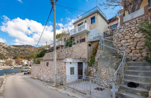 Beautiful Apartment In Starigrad - Foto 3