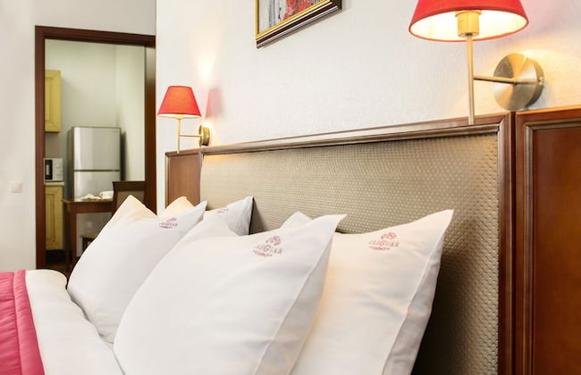 Greguar Hotel & Apartments - Photo 43