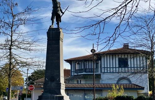 Maison en forêt, calme, proche village et piste cyclable - meublé 3 étoiles - Foto 29