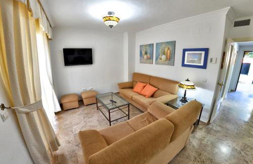 WonderStays Chalet El Naranjo - Photo 7