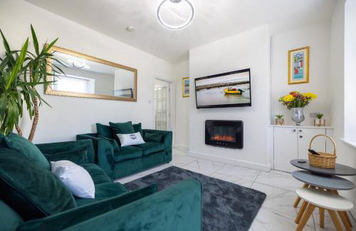 Morecambe Bay Cottage- Hot Tub/ Jacuzzi/sauna - Photo 39