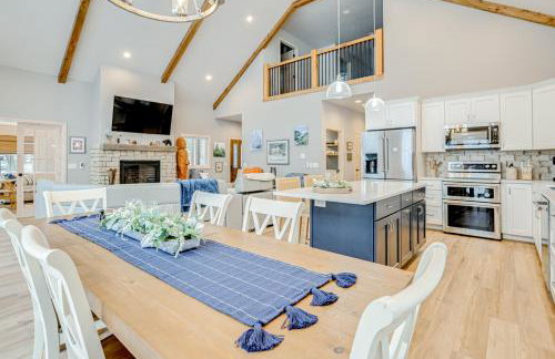 Lakefront Rhinelander Cottage with Private Dock! - Foto 2