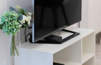 Jasny Apartament z Tarasem i Parkingiem by Noclegi Renters - Foto 7