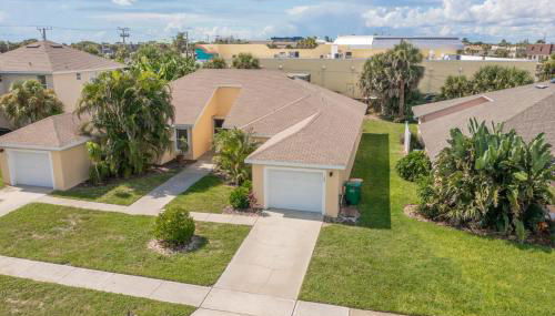 Sunset Serenity - 3BR Beach Townhome with outdoor patio - NEW HOT TUB, Steps to Ocean Fun! - Foto 2