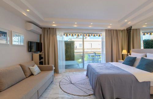 ROYAL PROMENADE Pool Terrace Sea View Air Conditioning - Foto 13