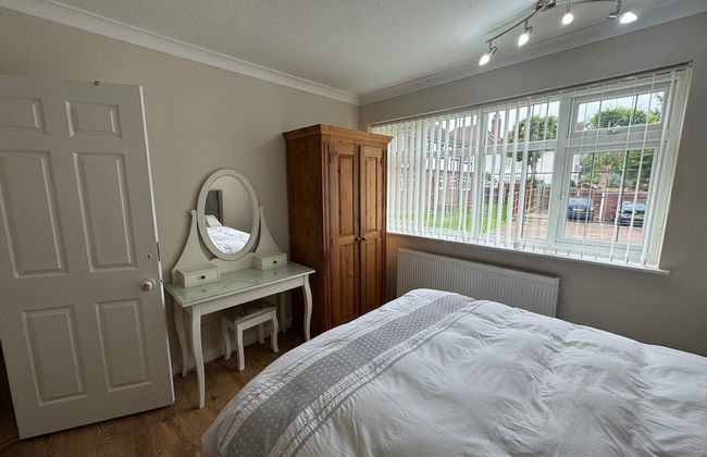 Lovely 2 Bedrooms Flat in South Sutton - Foto 2