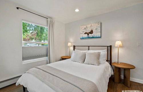 Downtown Retreat: Convenient Family Cottage - Foto 7