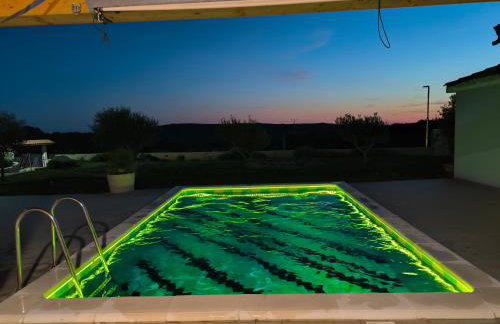 House with pool - Foto 49