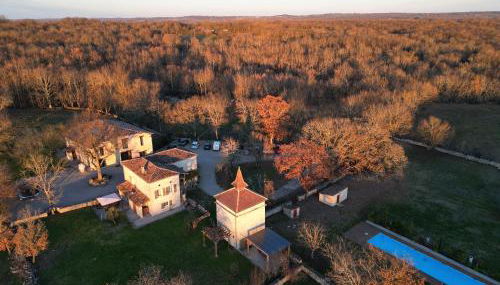 Domaine de Fangal, Pgeonnier 2p, maison 8p - piscine 25m - gîtes climatisés - Foto 4