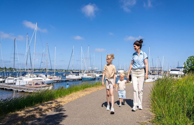 Villa by Lake Veere With Modern Amenities - Foto 33