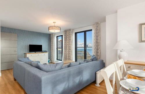 Apartment 8 Waterstone House - Luxury Apartment, Sea Views, Pet Friendly - Photo 10