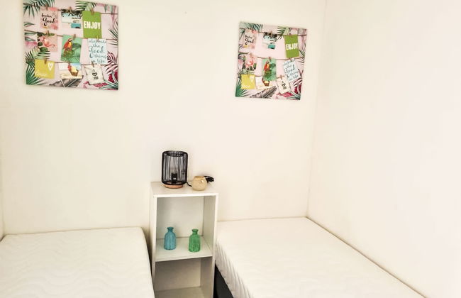 3 bedroom House in Dordrecht with swimming pool and terrace - Photo 17