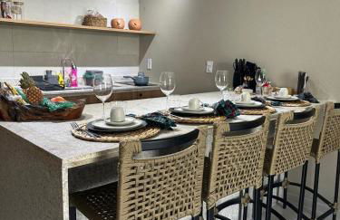 Apto Charme do Toque de Milagres - Villa Manah - Foto 10