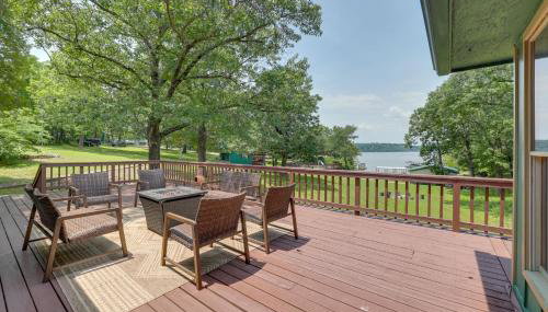 Hot Tub and Shared Dock Lakefront Grove House - Foto 3