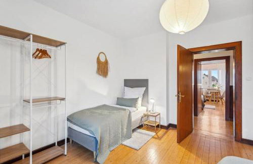 DD Homes - Haus im Grünen - 7 Betten,3 SZ,Terrasse,110 qm - Foto 7