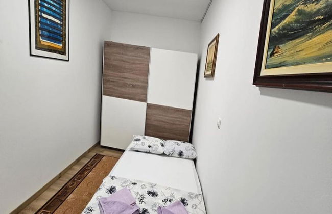 Apartment Gračac - Foto 6