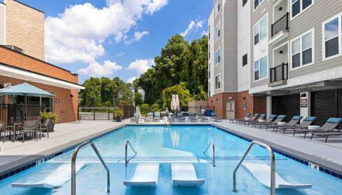 Luxurious Living 5 Min From Downtown - Foto 5