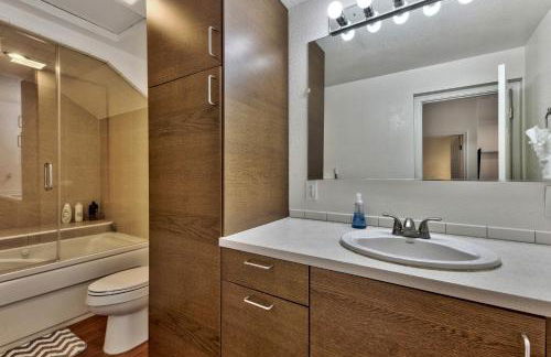 Zephyr Cove first level 1 Bed: close to everything bike, ski, swim! - Foto 11