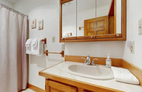 Quahog Bay - Photo 20