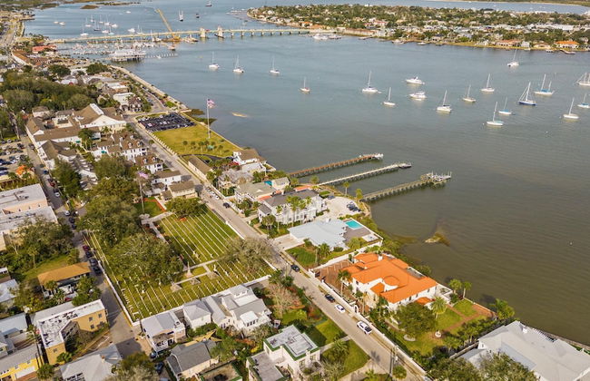 Eagles Nest at Villas on the Bay Retreat for 4! - Photo 43