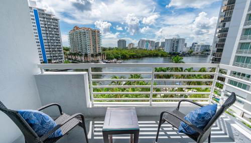 Amazing Intracoastal Views - Walk to the Beach! - Foto 3