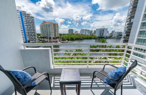 Amazing Intracoastal Views - Walk to the Beach! - Foto 3