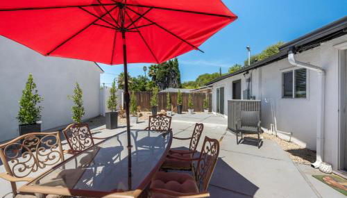 4BR Escape - Mtn Views Private BBQ - Foto 2