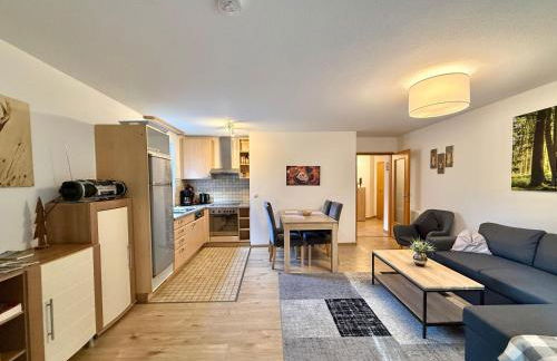 Waldklang Titisee - mit Terrasse und Gartenzugang - Foto 2