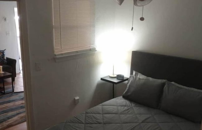 The Van Zant House - Photo 10