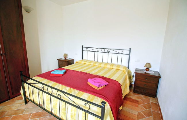 Lovely Farmhouse in Asciano With Swimming Pool - Foto 17
