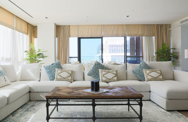 Nasma Luxury Stays - City Walk - Photo 73