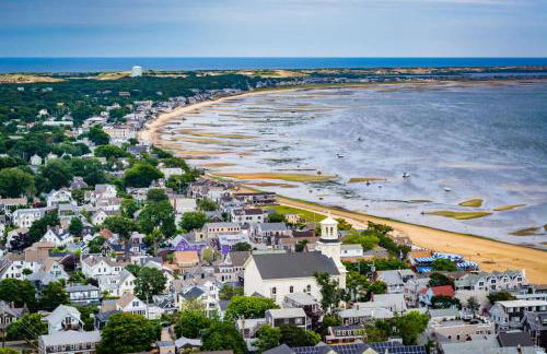 Stylish Walk to Town and Beach - Foto 29