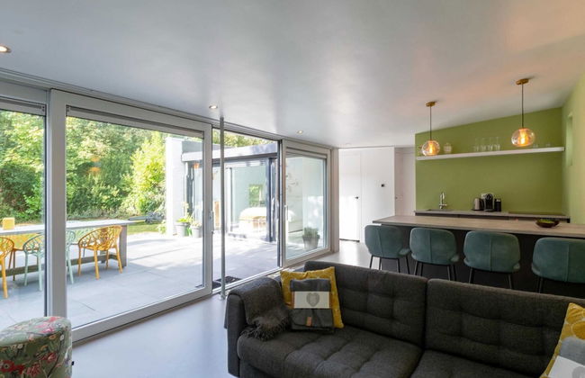 Radiant Bungalow With Patio at Duinland - Foto 26