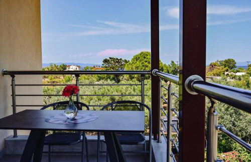 Evangelia's Family House - Photo 12