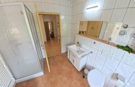 VIBE Rooms - Naturnah Parkplatz Neumarkt - - Foto 12