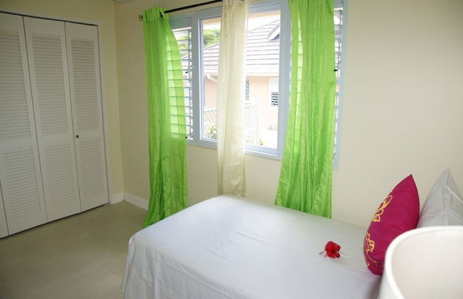 Ocho Rios Villa at Coolshade VI - Photo 5
