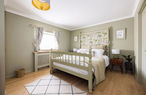 Luxurious Complex: 2 barns together edge of Frome - Photo 19