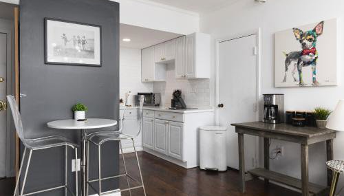 Home to the Stars on Music Row with Pool and Free Parking - Foto 5