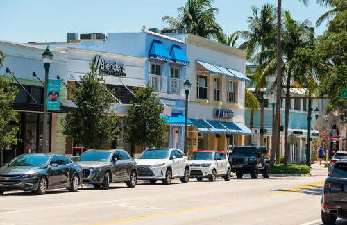 Newly renovated Townhome with King bed - Foto 35